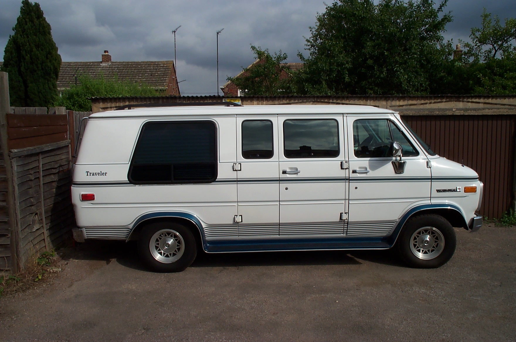 1995 GMC Dayvan